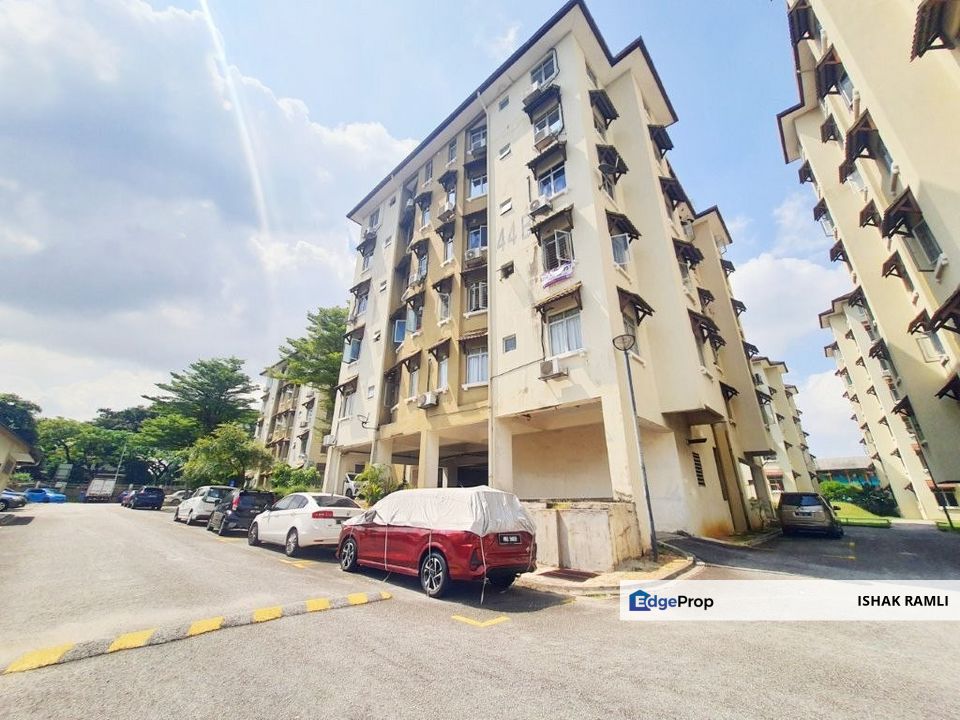 Seri Ixora Apartment, Seksyen 27, Shah Alam for sale below market and freehold, Selangor, Shah Alam