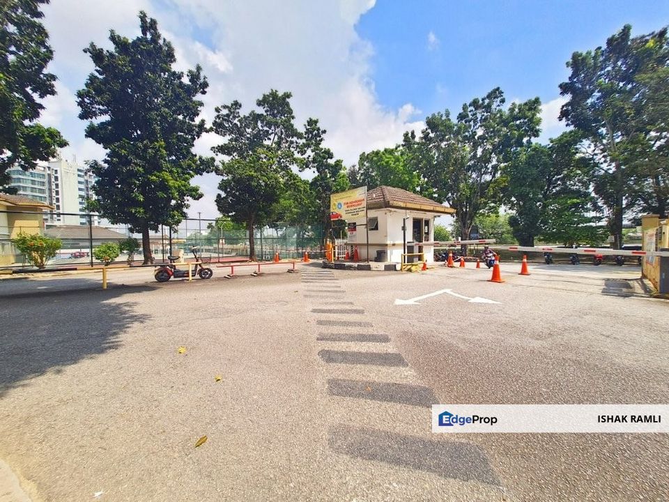 Seri Ixora Apartment, Seksyen 27, Shah Alam for sale below market and freehold, Selangor, Shah Alam