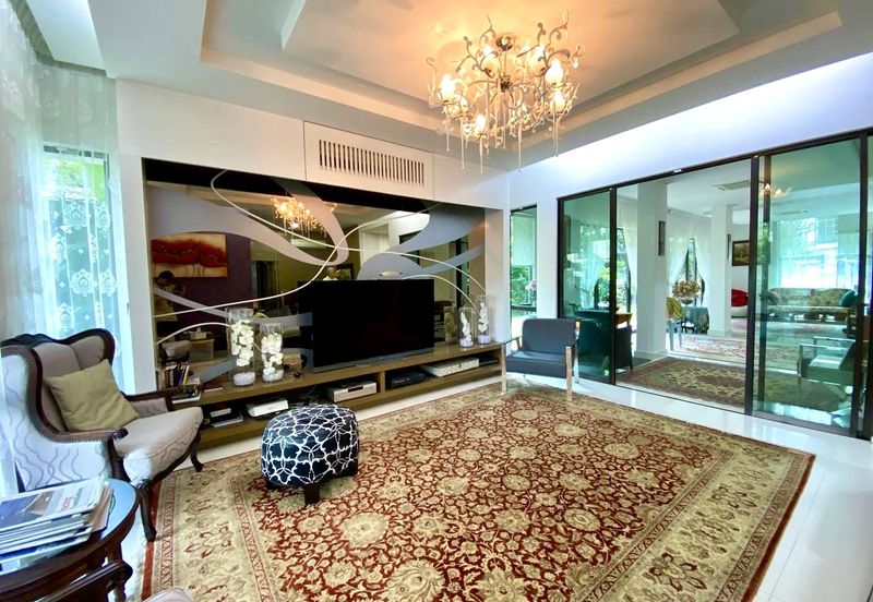 Cahaya SPK, Seksyen U9