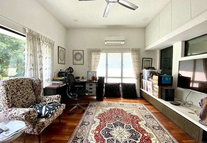 Cahaya SPK, Seksyen U9