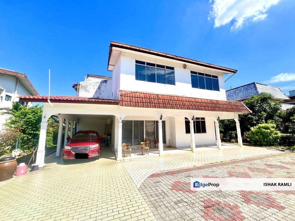 Seksyen 3, Shah Alam Double Storey Bungalow House for sale Murah, Selangor, Shah Alam