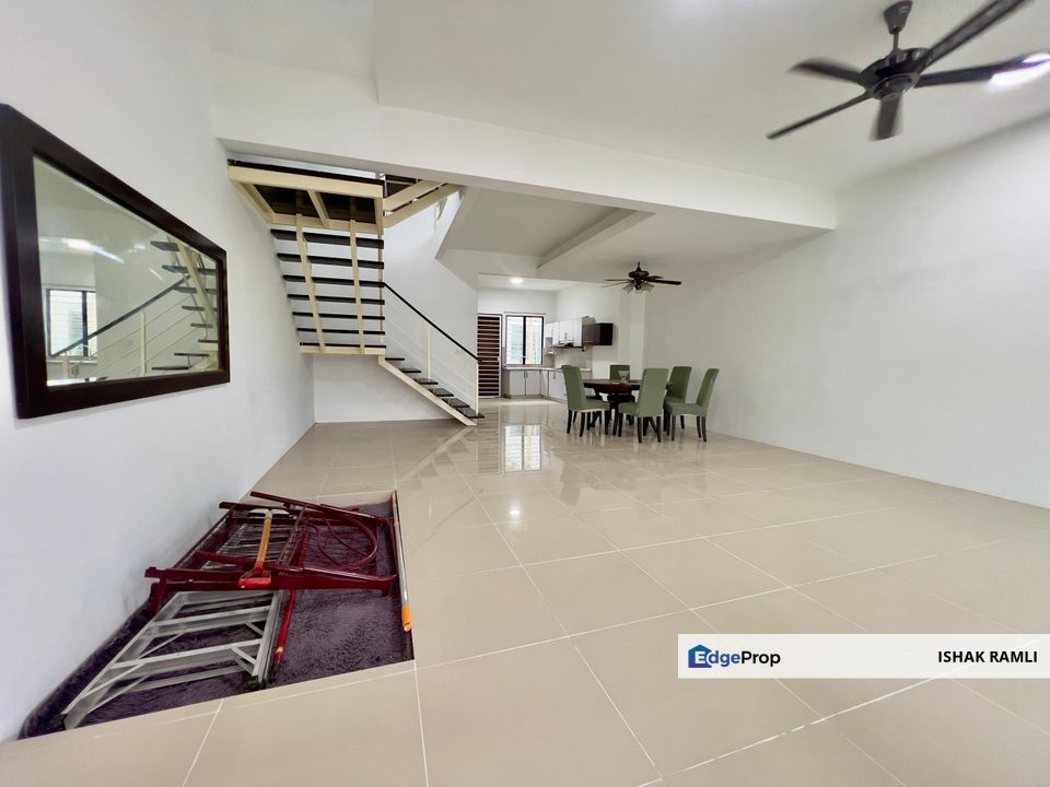 Ken Rimba Legian, Seksyen 16, Shah Alam Double Storey Terrace House for sale MURAH, Selangor, Shah Alam