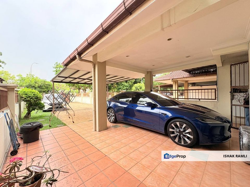 Seksyen 7, Shah Alam, Jalan Kristal Double Storey Terrace House for sale FACING OPEN, BIG LAND, Selangor, Shah Alam