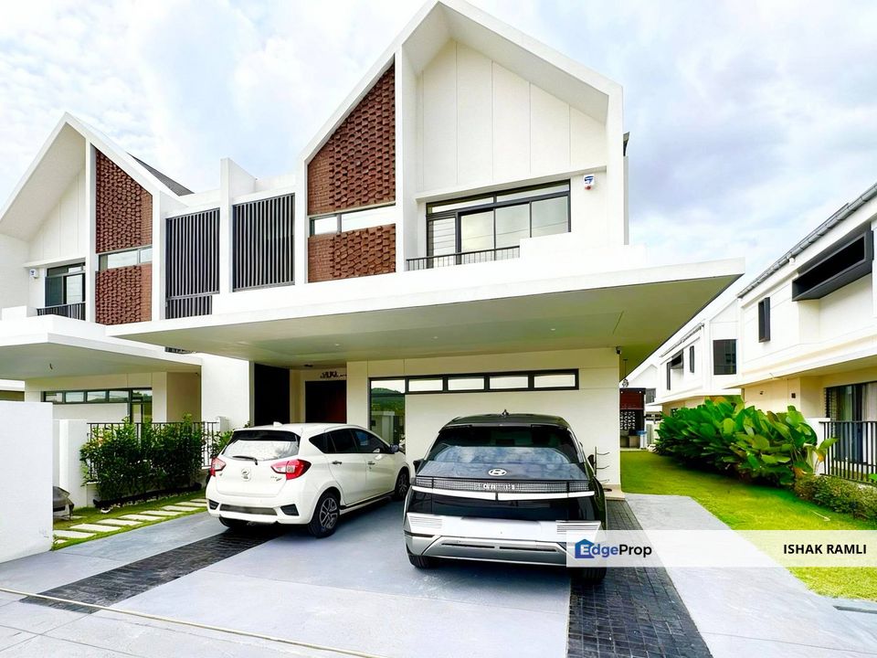 Elmina Green The Eighth, City of Elmina Double Storey Semi-D House for sale RENOVATED, Selangor, Sungai Buloh
