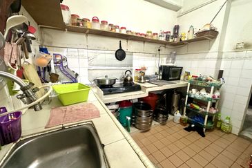 Pangsa Murni Titiwangsa Keramat Jaya 2, Off Jalan Gurney, Kuala Lumpur For Sale Lower Level