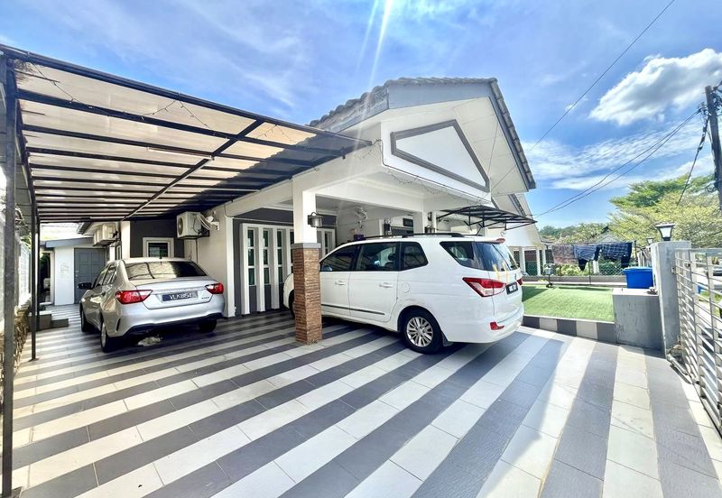 Desa Subang Permai, Seksyen U6, Shah Alam Single Storey Bungalow For Sale Renovated Cantik