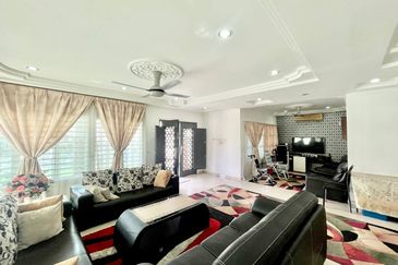 Desa Subang Permai, Seksyen U6, Shah Alam Single Storey Bungalow For Sale Renovated Cantik