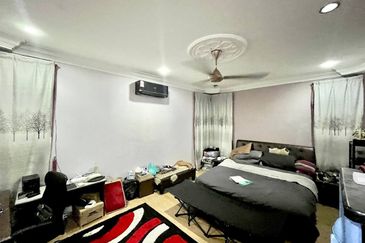 Desa Subang Permai, Seksyen U6, Shah Alam Single Storey Bungalow For Sale Renovated Cantik