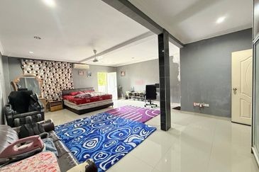 Taman Saujana Puchong