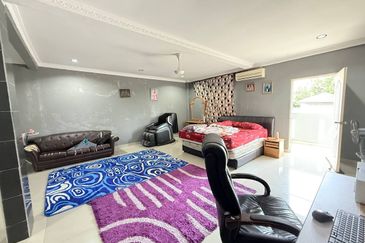 Taman Saujana Puchong