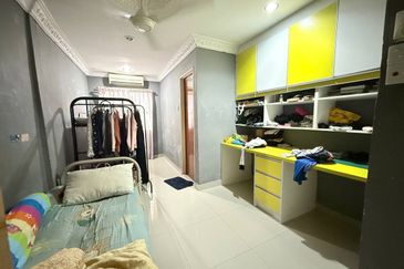 Taman Saujana Puchong