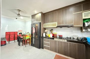 Taman Saujana Puchong