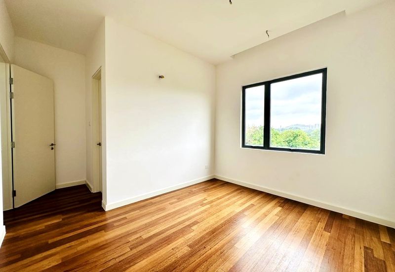 Broadleaf Residences, Hometree