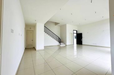 Broadleaf Residences, Hometree