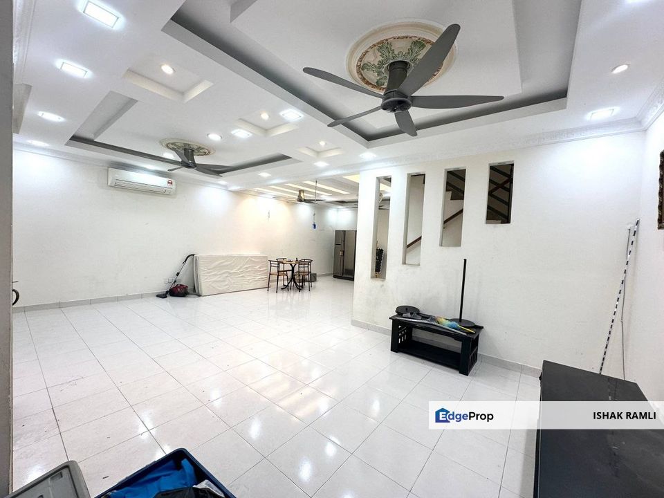 Saujana Rawang, Rawang Double Storey Terrace House For sale Renovated, Selangor, Rawang