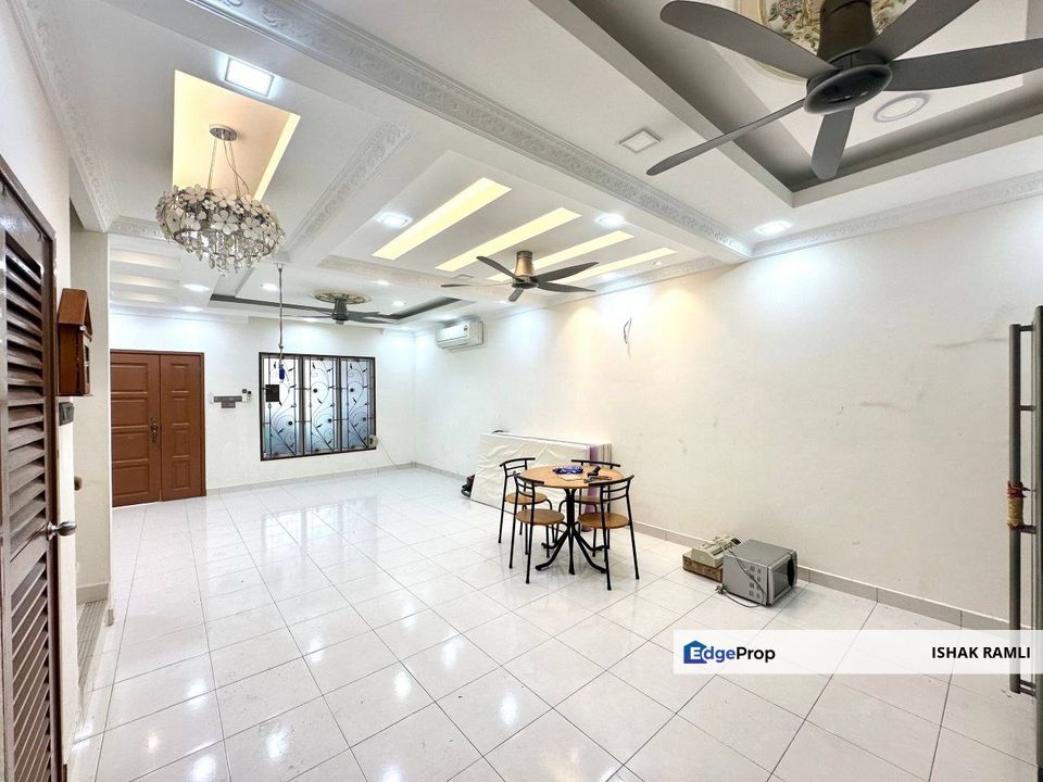 Saujana Rawang, Rawang Double Storey Terrace House For sale Renovated, Selangor, Rawang