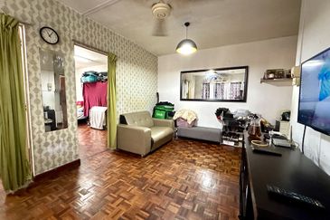 Flat PKNS Seksyen 8