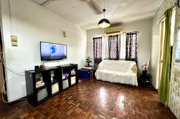 Flat PKNS Seksyen 8