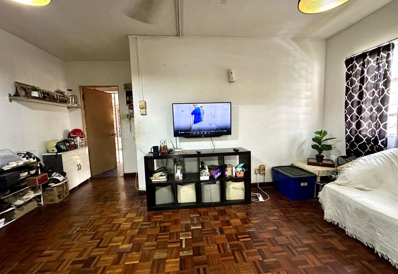 Flat PKNS Seksyen 8