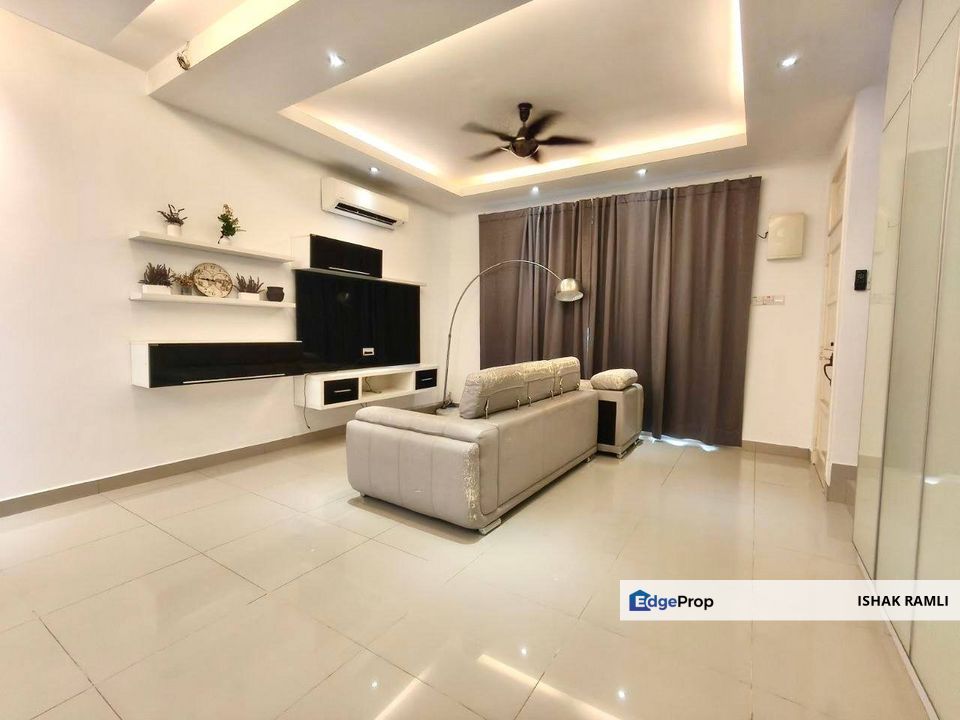 Seri Pristana, Saujana Utama Double Storey Terrace House For Sale Renovated, Selangor, Sungai Buloh