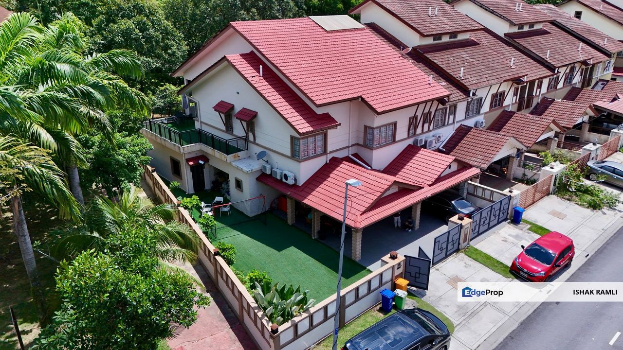 Denai Alam, Shah Alam Double Storey Superlink House For Sale Renovated and Extended, Selangor, Shah Alam