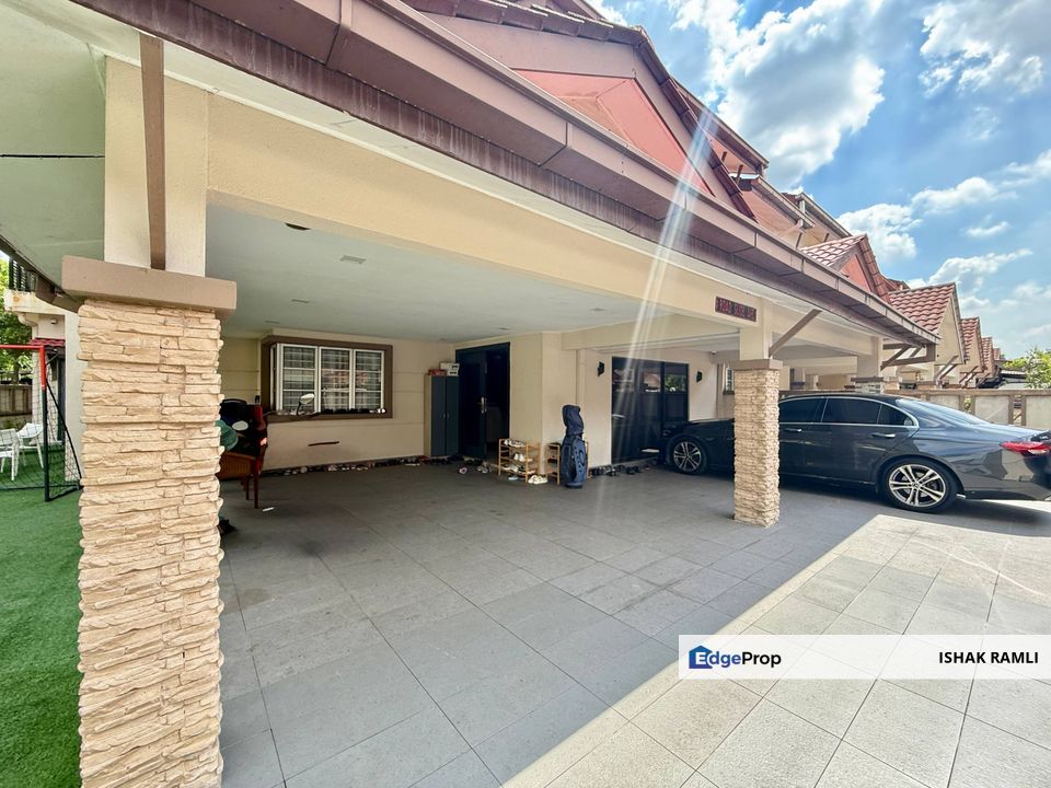 Denai Alam, Shah Alam Double Storey Superlink House For Sale Renovated and Extended, Selangor, Shah Alam