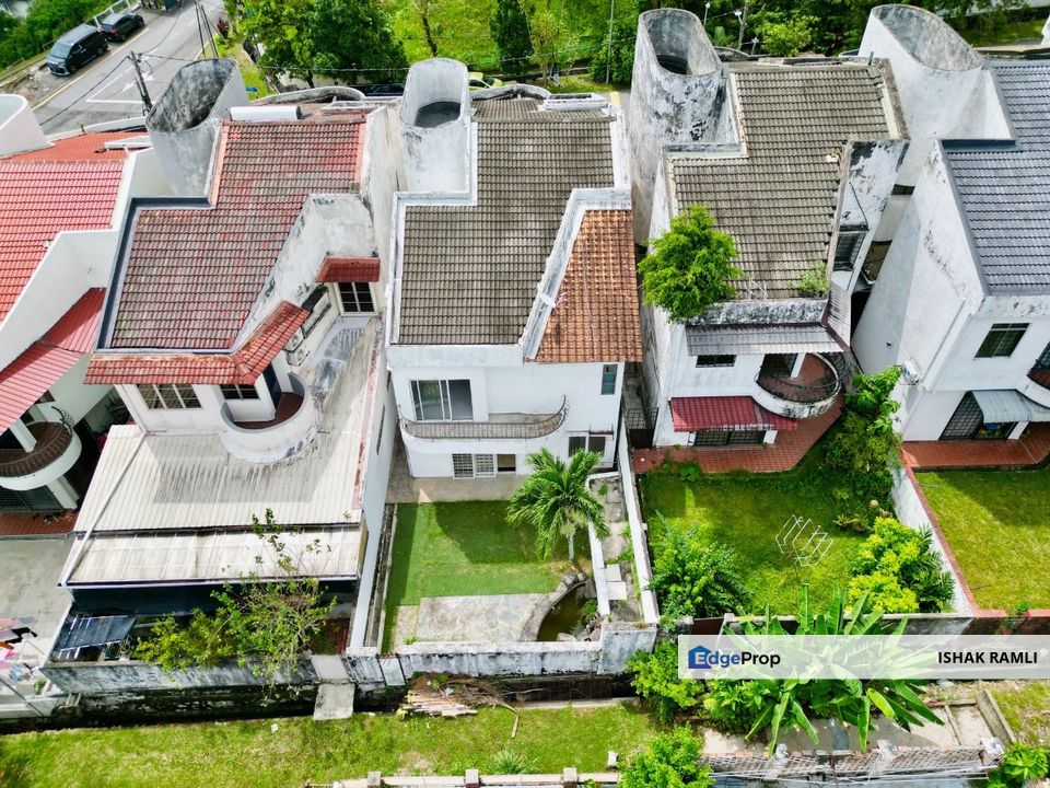 Wangsa Ukay, Ampang Double Storey Superlink House freehold and below market, Selangor, Ampang