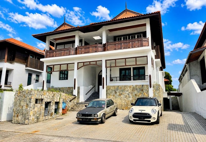 THE ENCLAVE