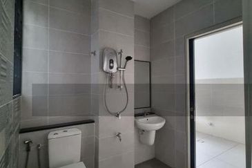 Elmina Green Three @ City of Elmina