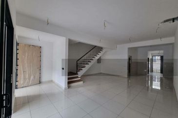 Elmina Green Three @ City of Elmina