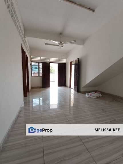 2 sty terraced house at Paramount Garden Sec 20 PJ for Sale, Selangor, Petaling Jaya