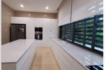 10 Damansara Heights