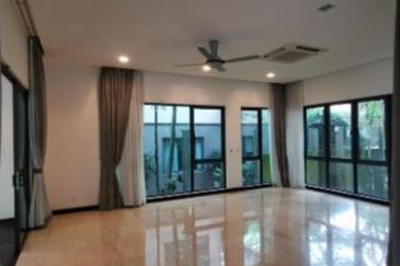 10 Damansara Heights