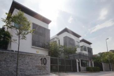 10 Damansara Heights