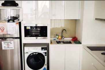 Pavilion Ceylon Hill