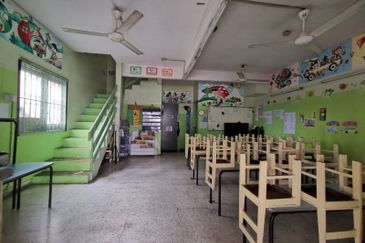 2 sty Corner link house at Jalan Sentul Bahagia for Sale