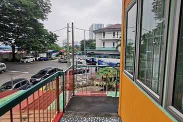 2 sty Corner link house at Jalan Sentul Bahagia for Sale