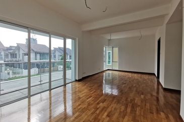 Villa Heights @ Equine Park