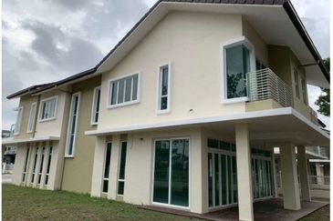 Villa Heights @ Equine Park