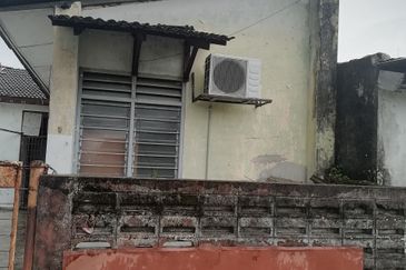 1 sty link house at Section 14 Petaling Jaya for Sale