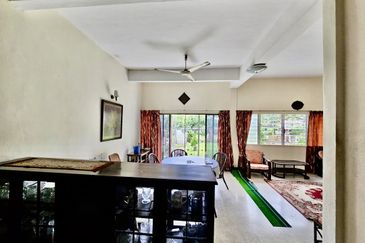 Bangsar, Lucky Garden , 2 sty Semi Detached for Sale 