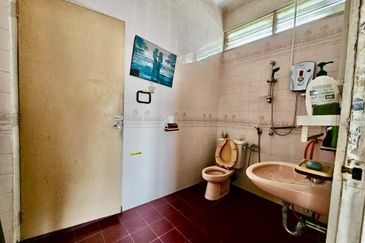 Bangsar, Lucky Garden , 2 sty Semi Detached for Sale 