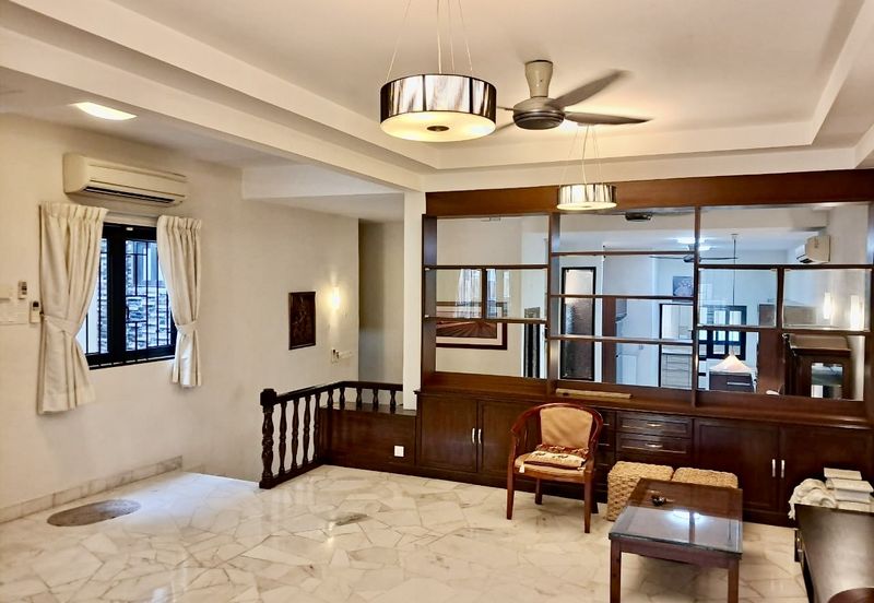 Bangsar, Taman SA . 2 sty  Super Link house  