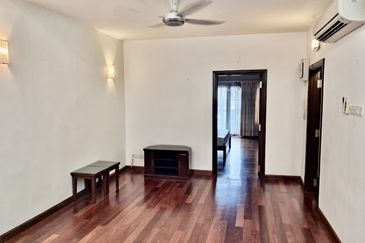 Bangsar, Taman SA . 2 sty  Super Link house  