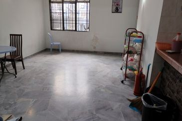 Subang Perdana Goodyear Court 10