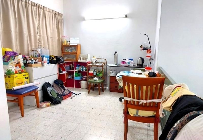 Seapark Apartment Unit for Sale