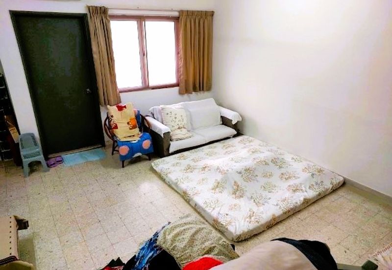 Seapark Apartment Unit for Sale