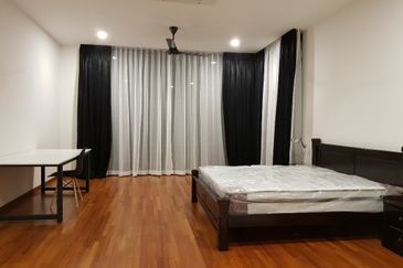 Isola Villa @ Senibong Cove