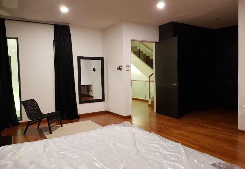 Isola Villa @ Senibong Cove