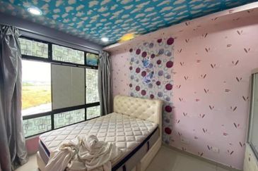 Seri Austin Luxury Apartment